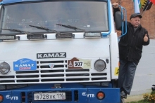 Гонщик Айрат Мардеев попал в автомобильную пробку в Екатеринбурге